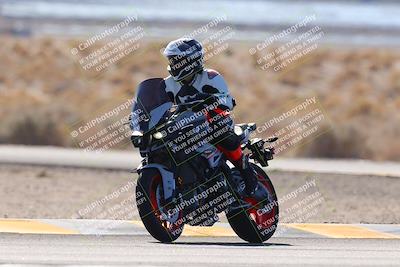 media/Dec-18-2022-SoCal Trackdays (Sun) [[8099a50955]]/Turn 7 Backside (1125am)/